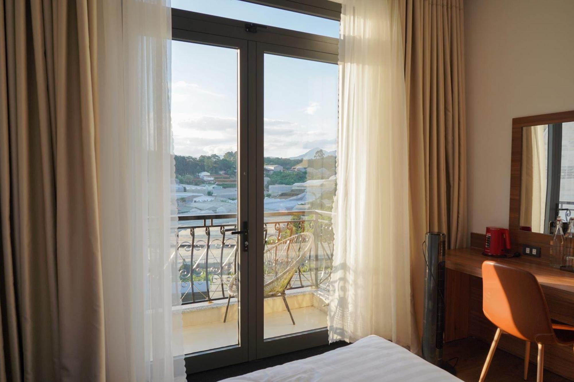 Hotel The Elegant Dalat Exterior foto